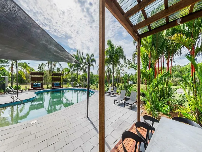 The Sebel Palm Cove Aparthotel 4*,